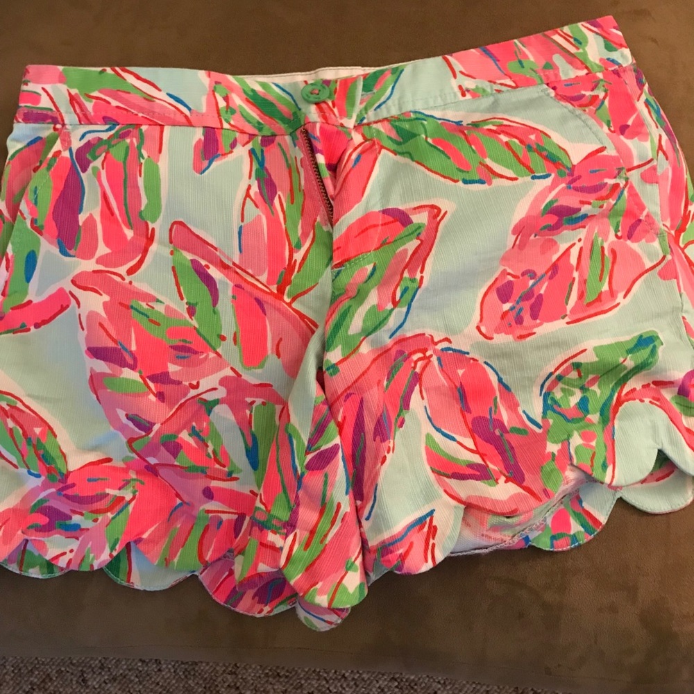 Lilly Pulitzer buttercup shorts